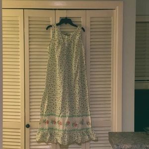 Women’s Laura Ashley floral nightgown, size Small. 100% cotton
